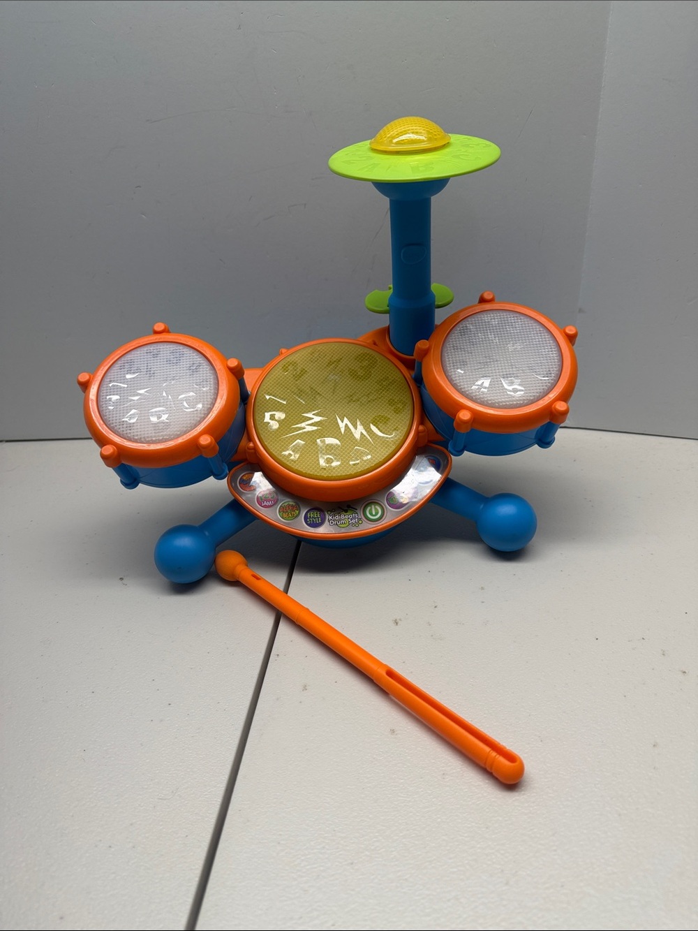 VTech KidiBeats Drum Set With 1 Drumsticks, Lights & Sound - Tested